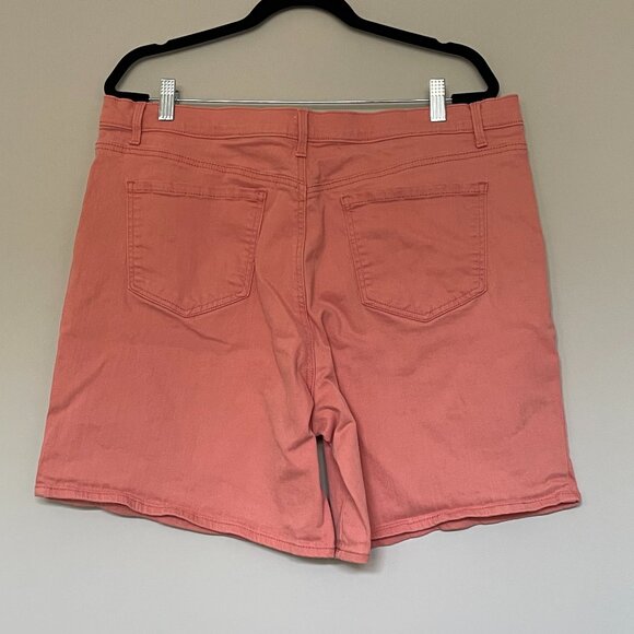 Gloria Vanderbilt All Around Slimming Effect Peach Denim Shorts Size 18 - Picture 3 of 4